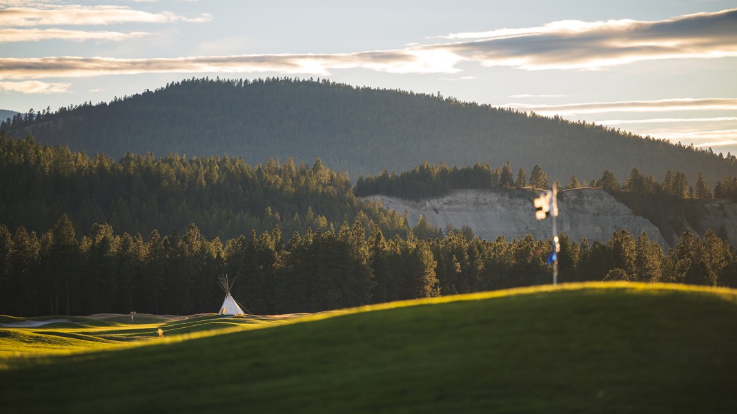 indigenous golf experiences